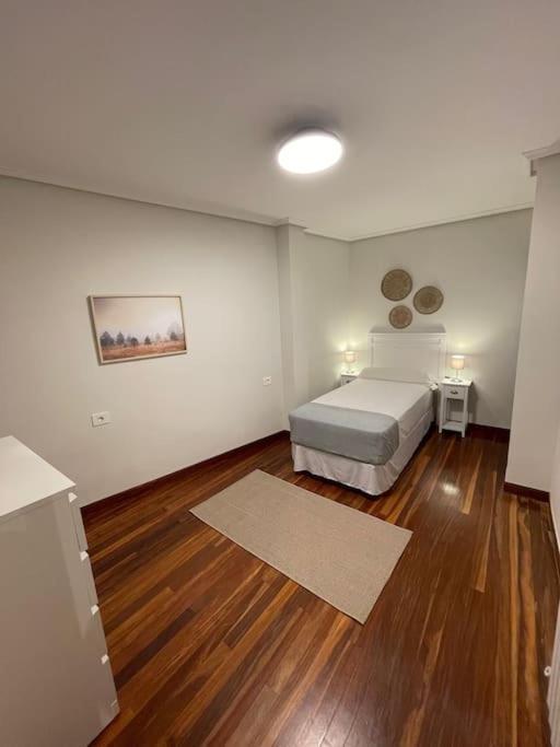 Duplex 122M2, 4 Dormitorios, 2 Banos Completos, Wifi 1Gb Mundaka Esterno foto