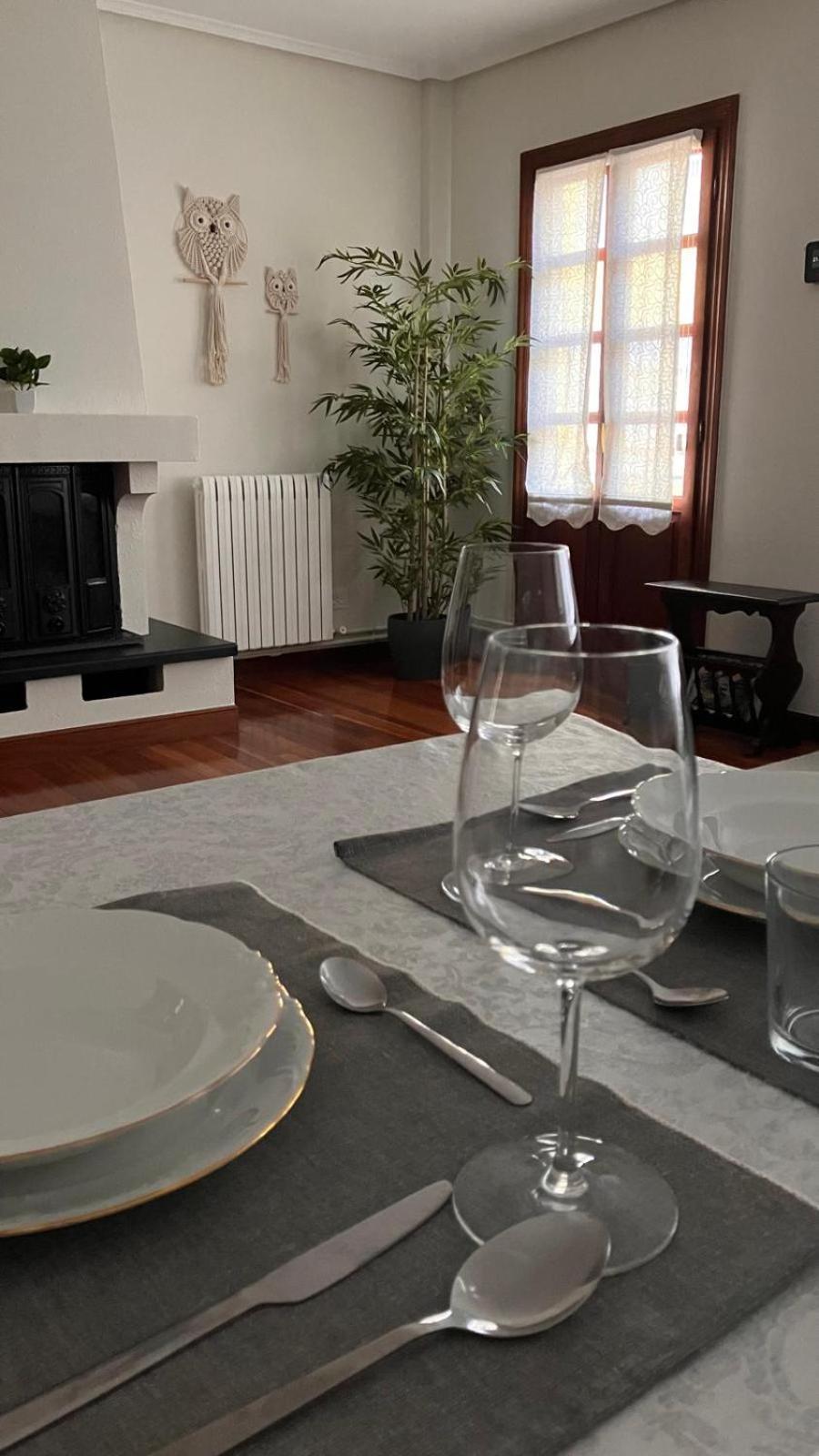 Duplex 122M2, 4 Dormitorios, 2 Banos Completos, Wifi 1Gb Mundaka Esterno foto