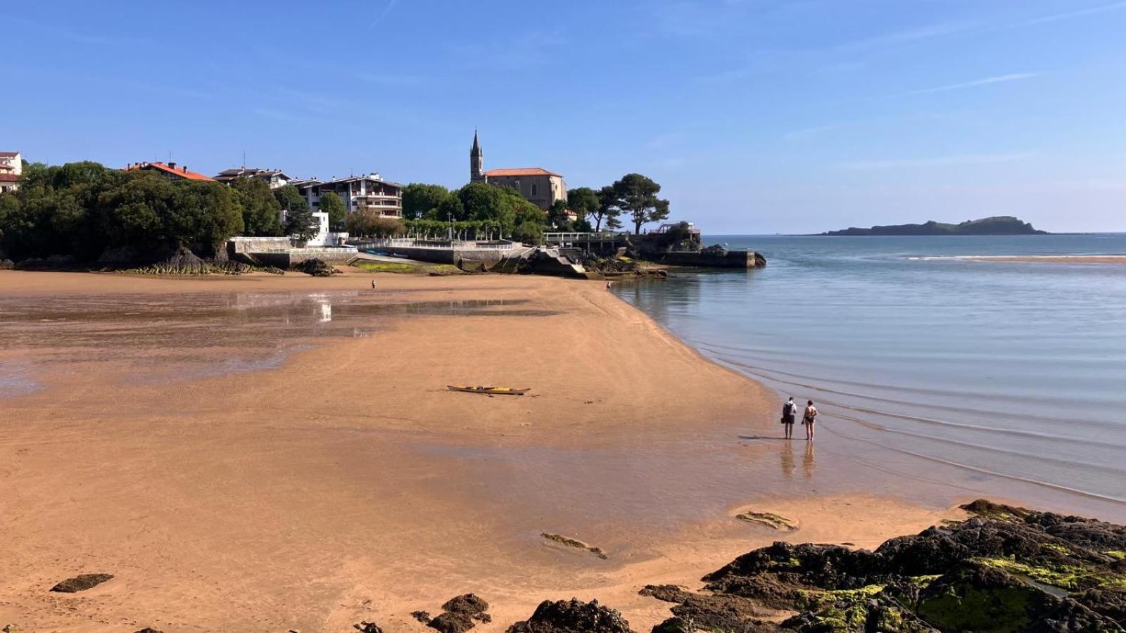 Duplex 122M2, 4 Dormitorios, 2 Banos Completos, Wifi 1Gb Mundaka Esterno foto