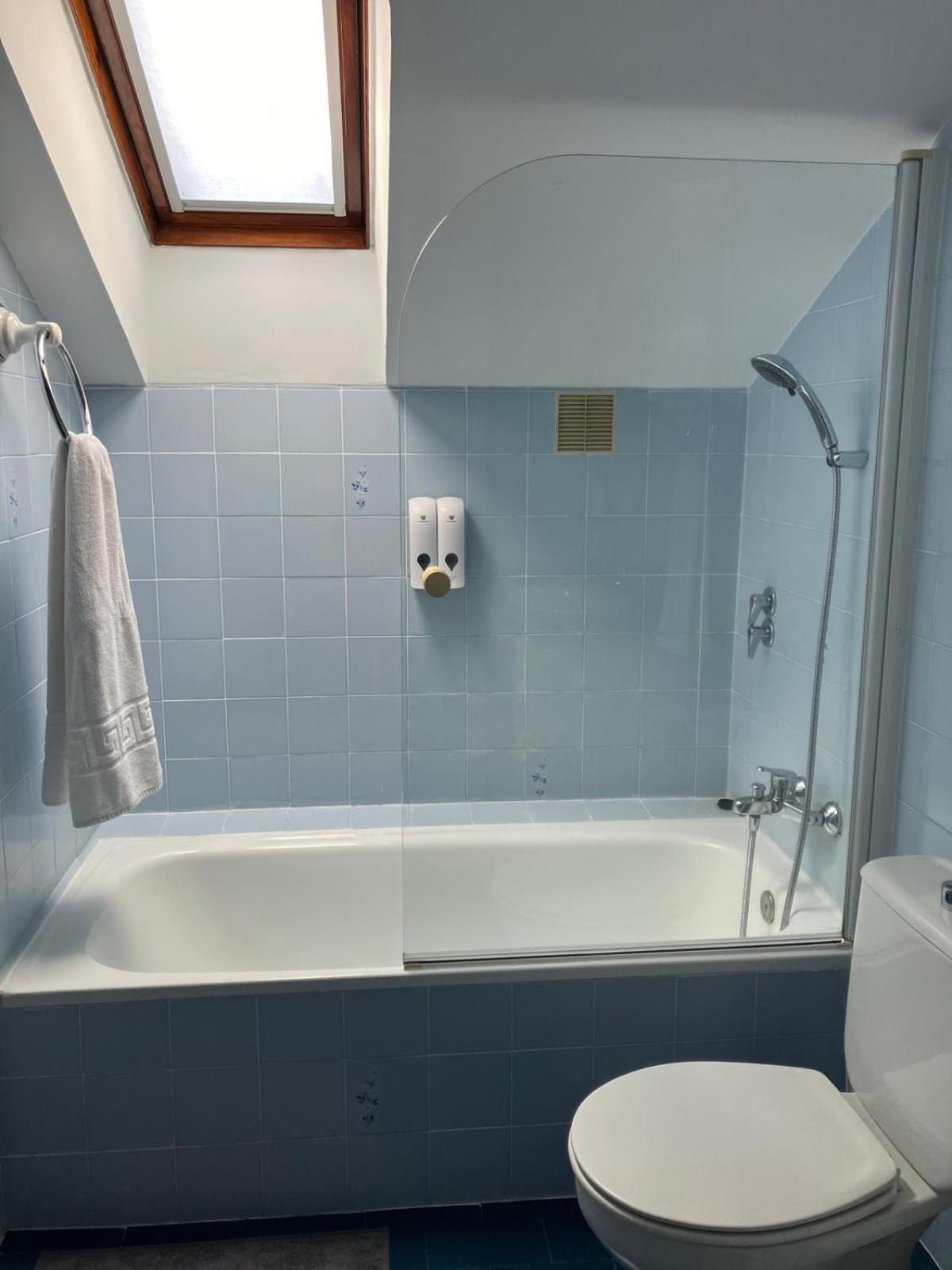 Duplex 122M2, 4 Dormitorios, 2 Banos Completos, Wifi 1Gb Mundaka Esterno foto